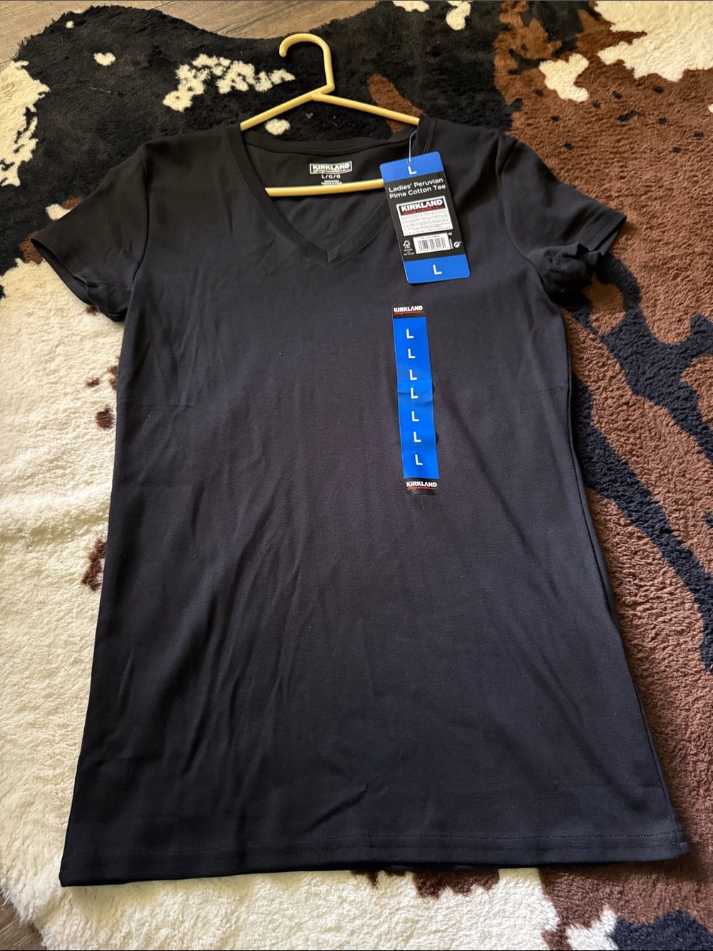 Kirkland Signature Black V-Neck Short Sleeve Tee